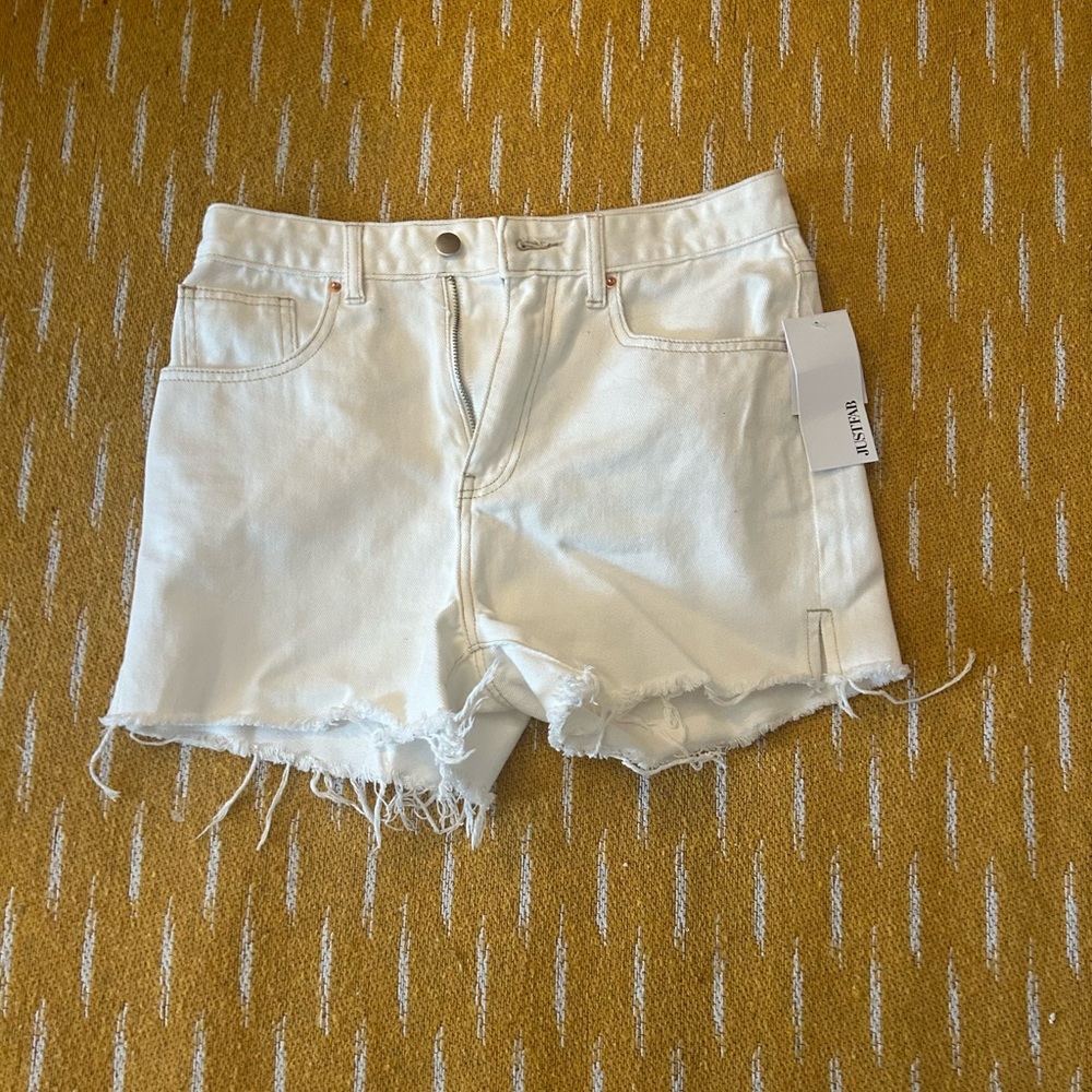 Cute high waisted jean shorts